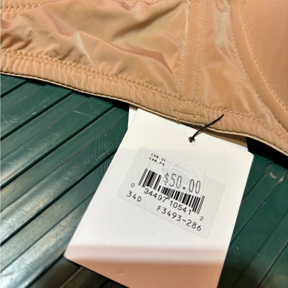 NWT strapless 34D - Picture 5 of 5